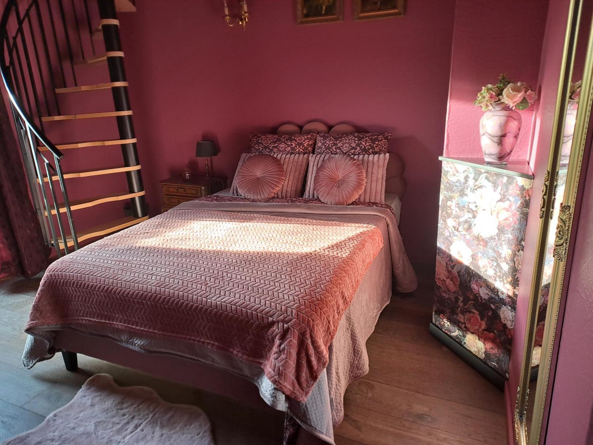 Bois De Chenes House Bed and Breakfast Phalsbourg Eksteriør billede